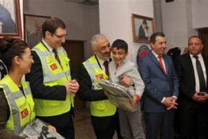 Yoksul Öğrencilere Ücretsiz Okul Malzemesi Desteği